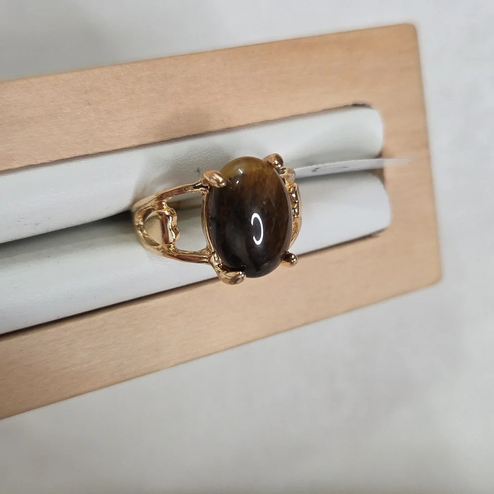 Lot of 2 Fashion Rings Gold Tone Green Heart & Dark Brown Stone Fashion Rings 9